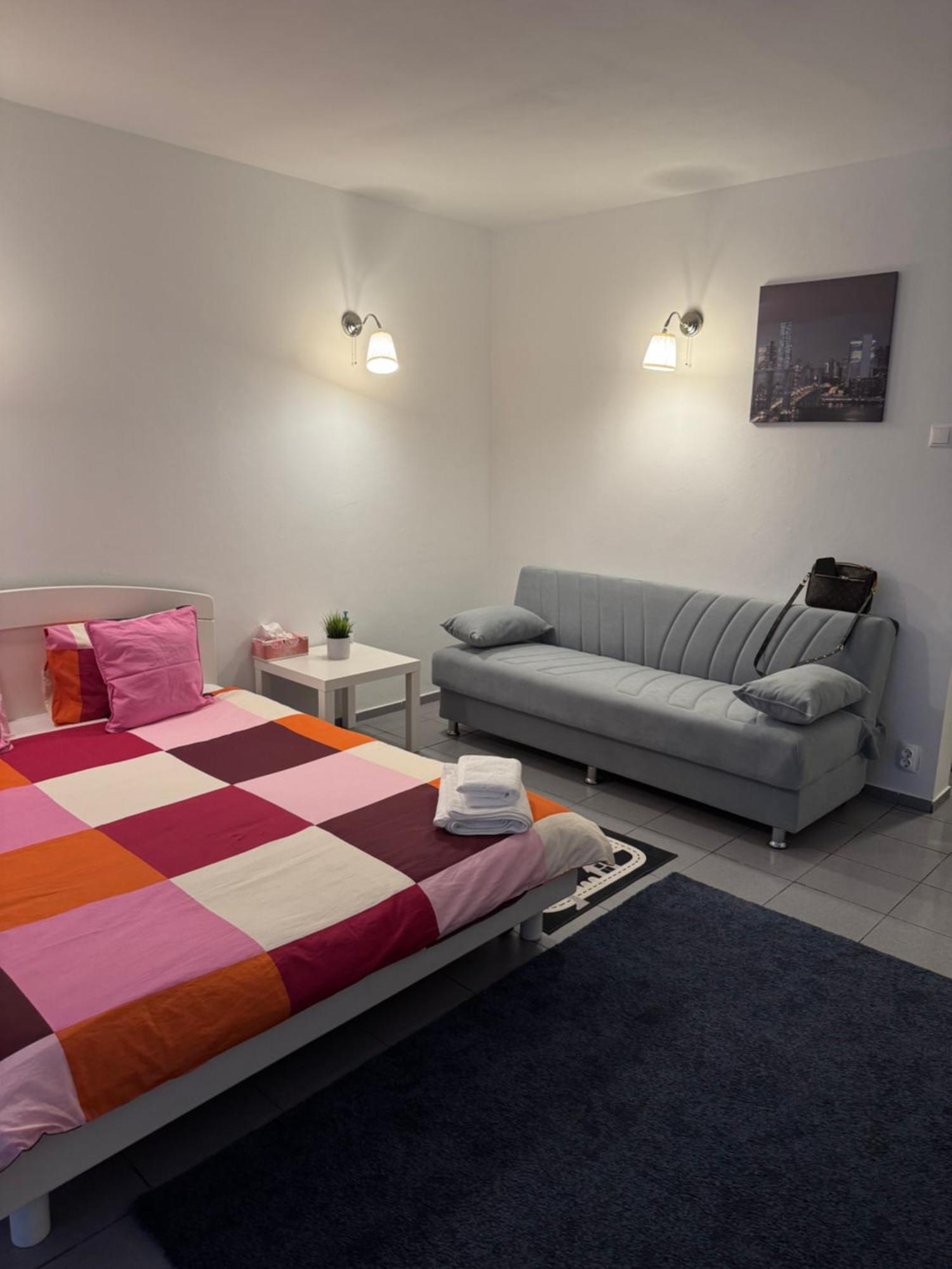 Park Lake Apartment Bucureşti Eksteriør bilde